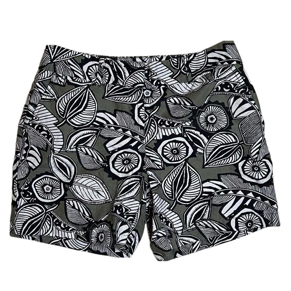 ⭐️LOFT Linen Blend Shorts